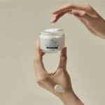 Céramide-Strength Moisture Lock Crème - Image 3